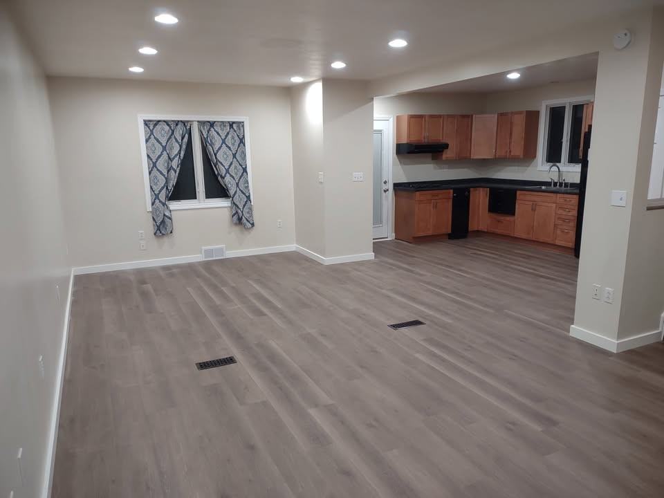 3728 Essex Ave #NA - Photo 3 of 19