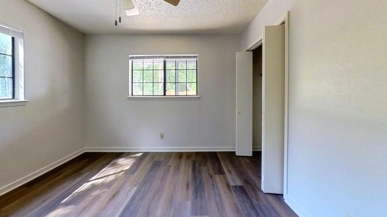 1015 W Martin Luther King Dr #C - Photo 7 of 12