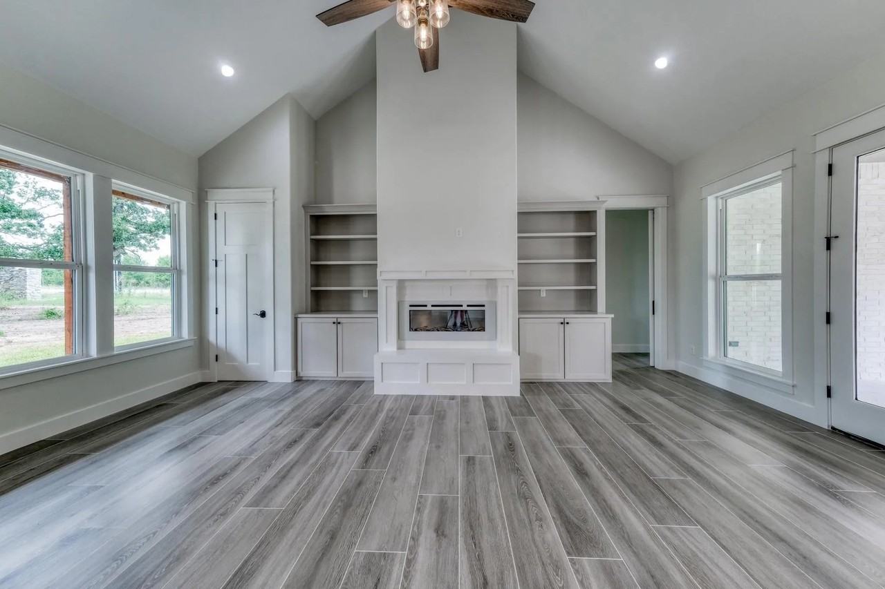 1001 Bluebonnet Rdg #NA - Photo 2 of 19