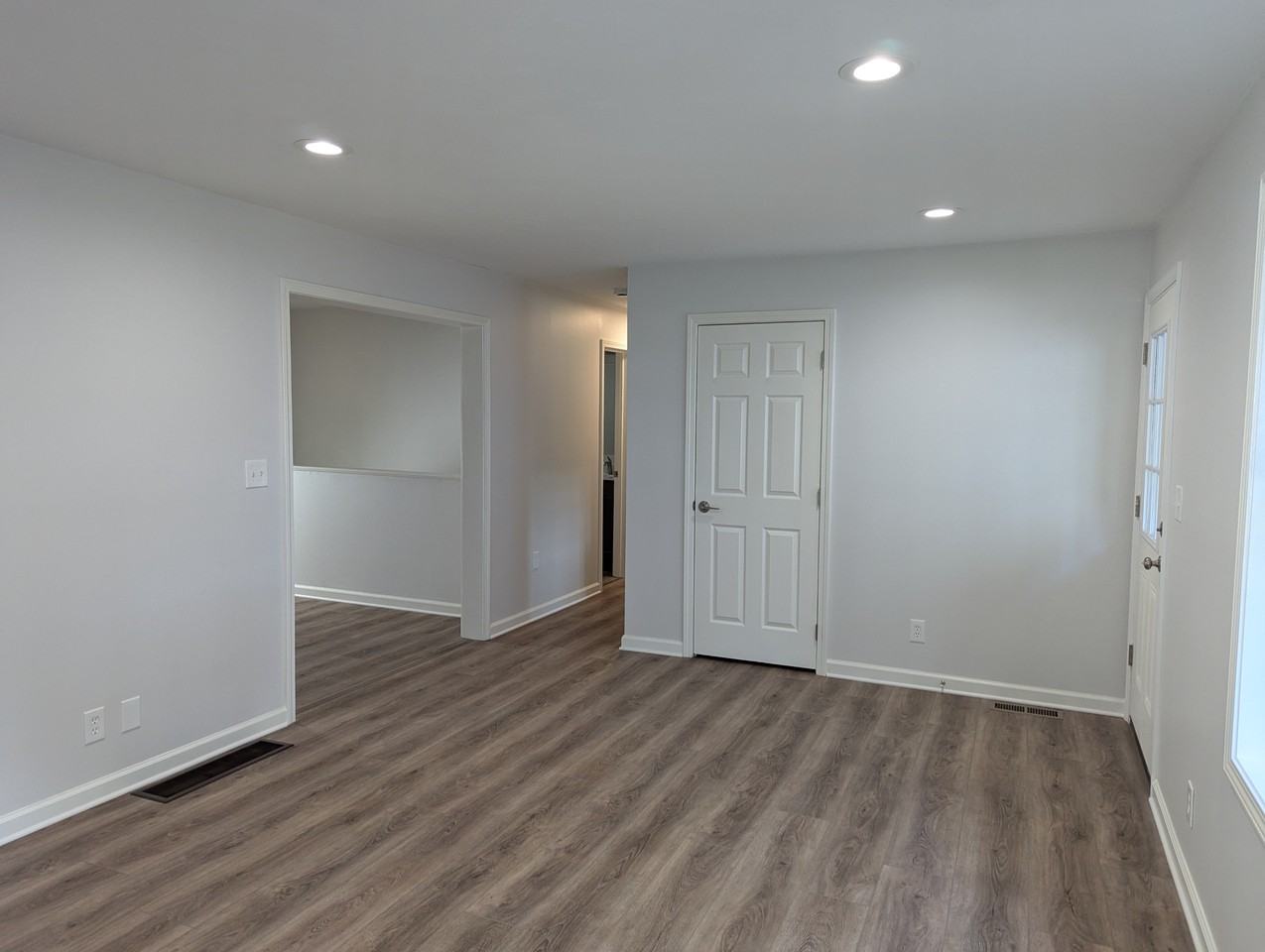 612 Benjamin Ct #NA - Photo 4 of 21