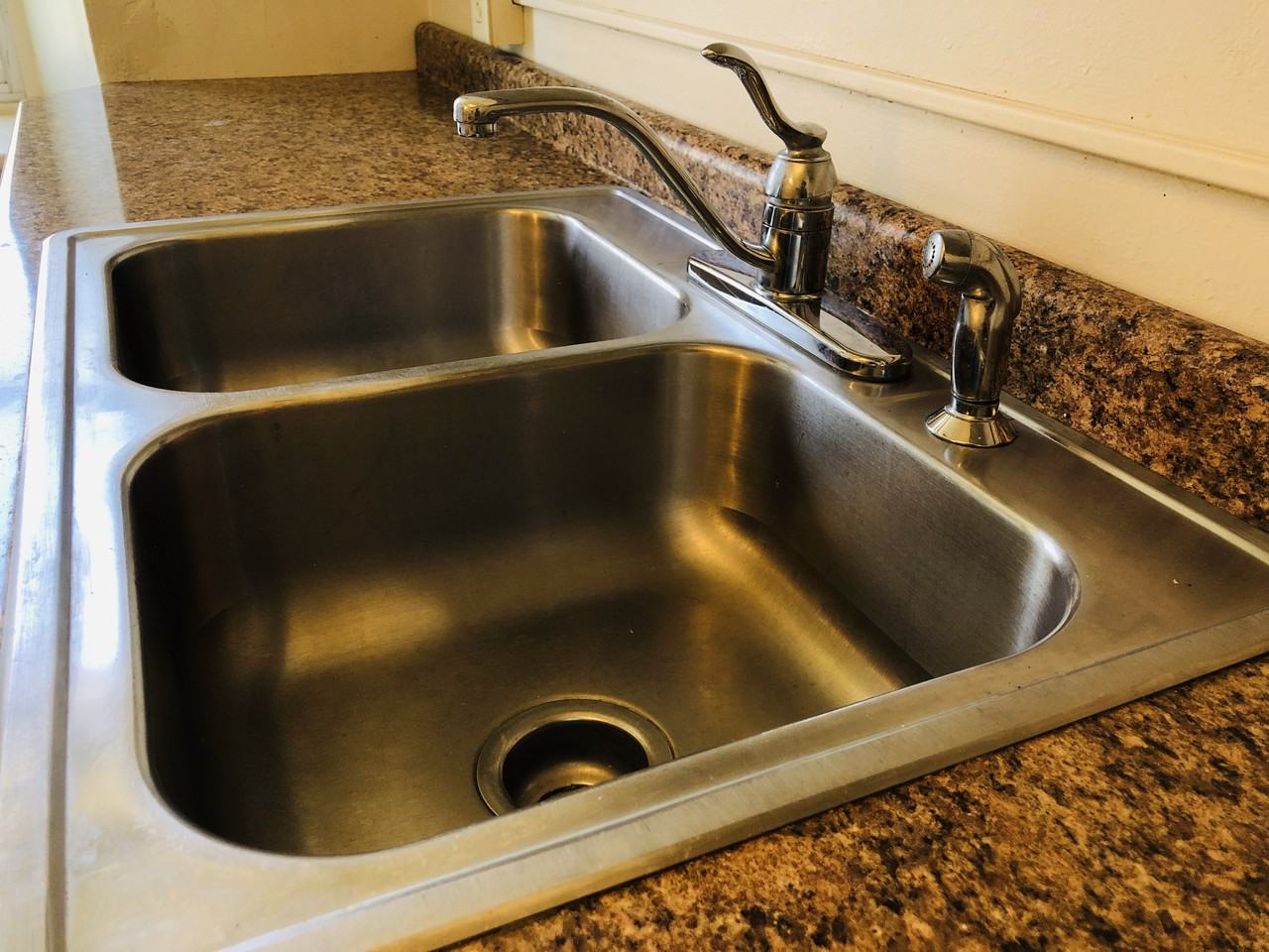 229 S Main St #1 - Photo 4 of 11