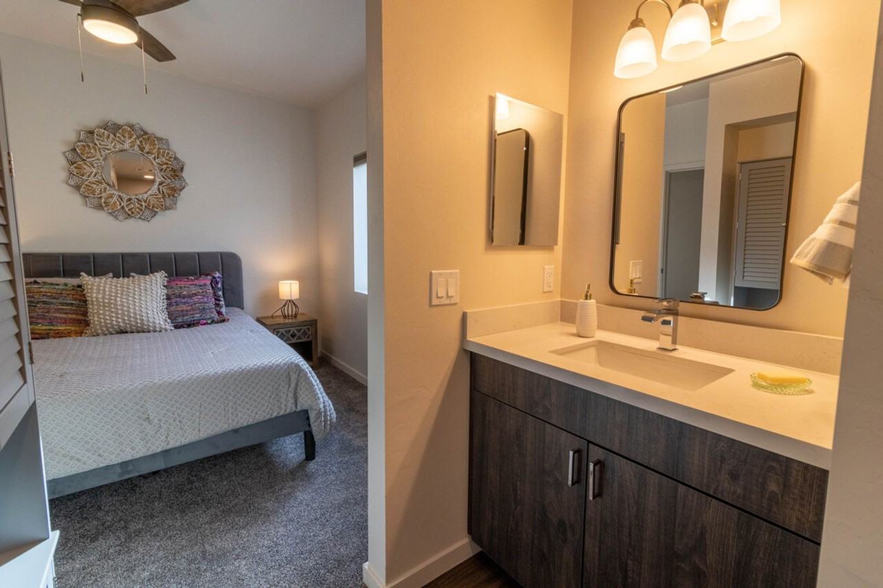 La Vida Rental Homes - Photo 7 of 20