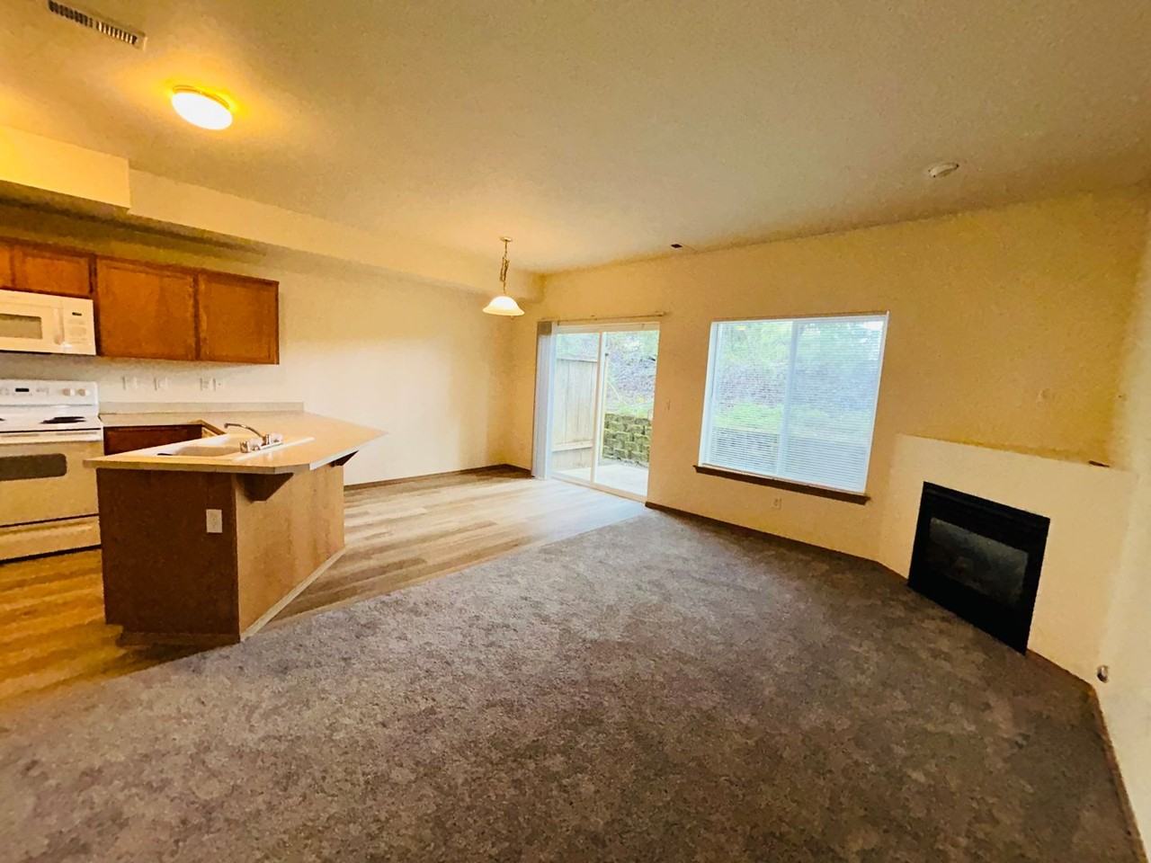 BALLOU ESTATES - Photo 5 of 28