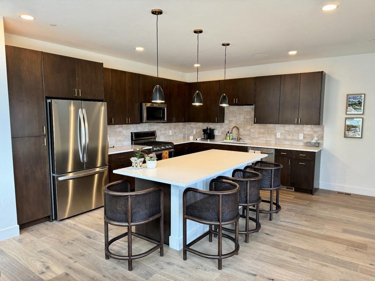 170 Homestead Loop - Photo 3 of 11