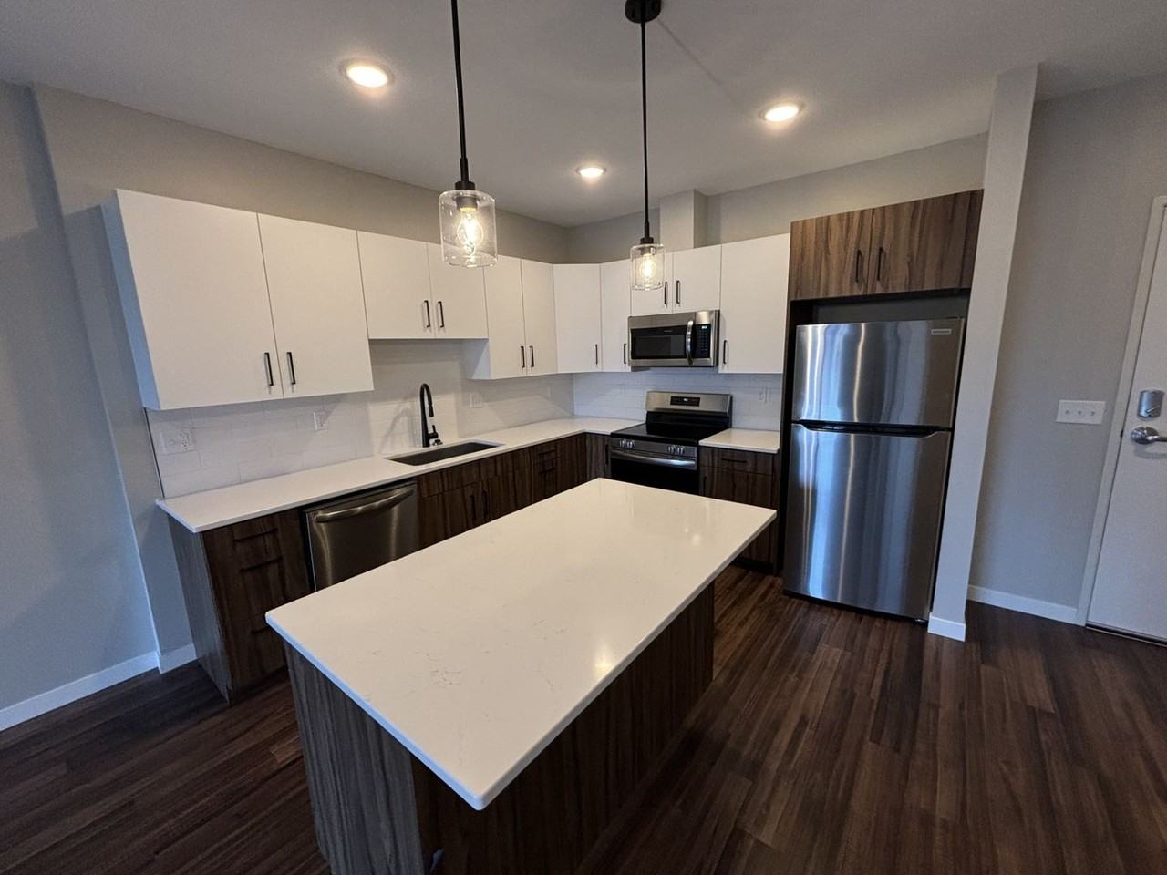 Cannery Sqaure North - Photo 5 of 50