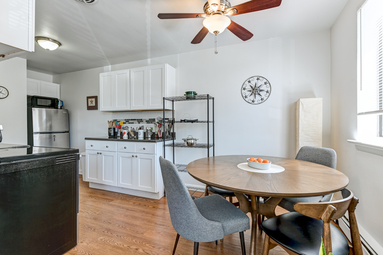 Oak Terrace Apartments - Photo 5 of 12