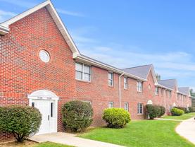 Turnberry Square Apartments - Photo 1 of 1