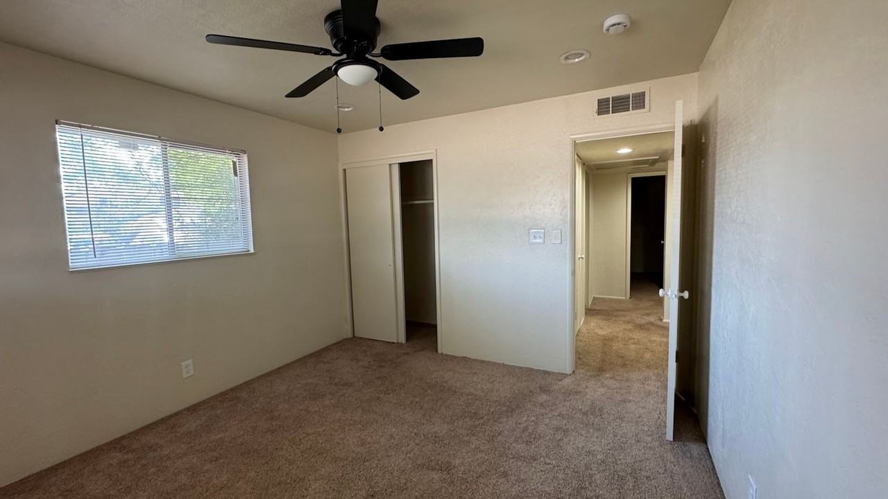 493 N Alta Ave #A - Photo 2 of 9