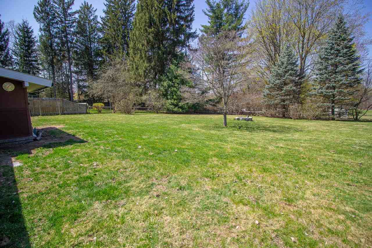 10 Williams Park Rd - Photo 4 of 20