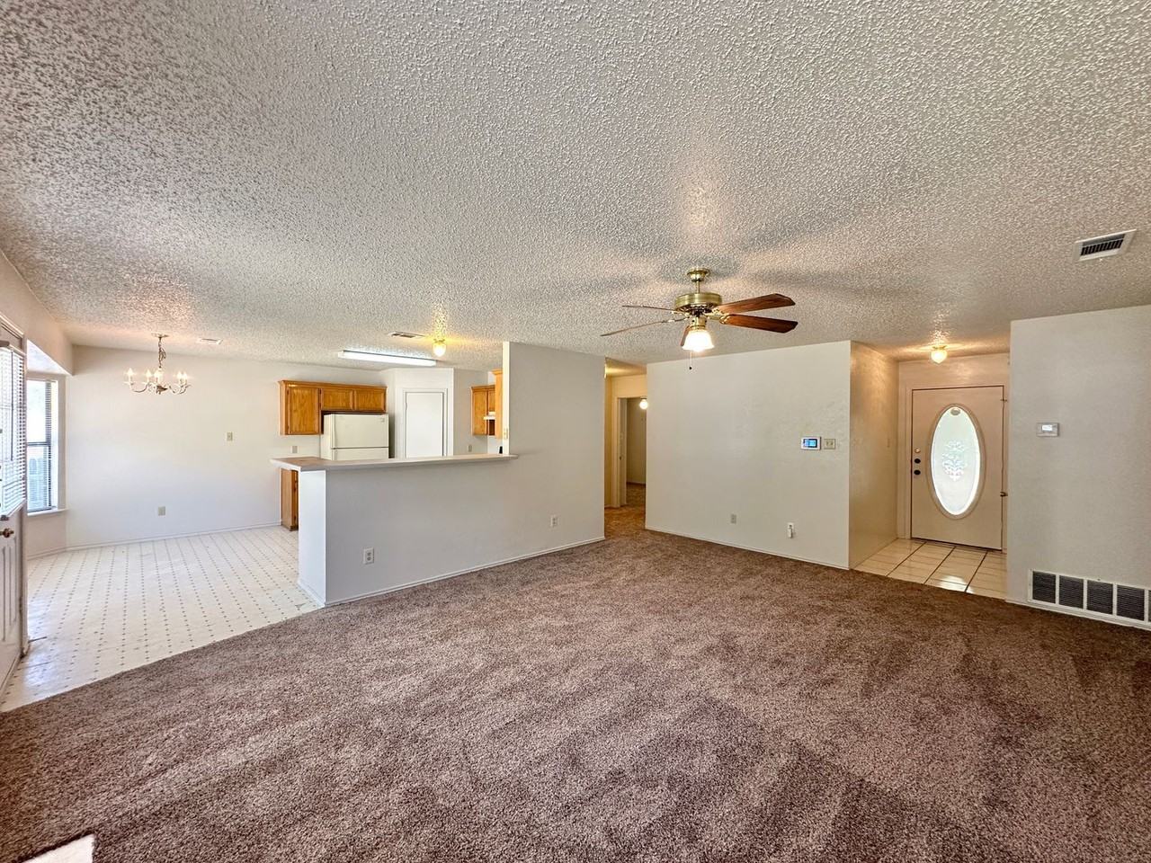 912 Tanner Rd - Photo 6 of 30