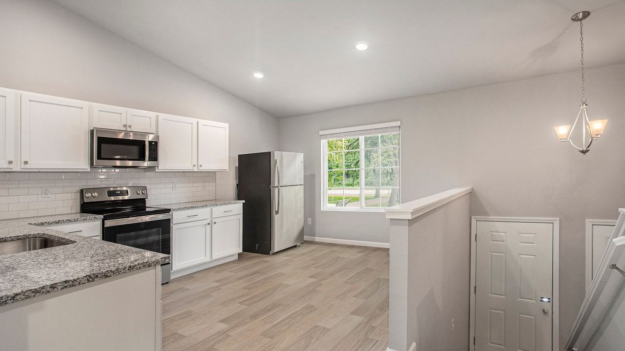 5485 E Karen Ct - Photo 2 of 16