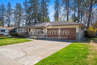1706 E 38th Ave - Photo 1 of 1