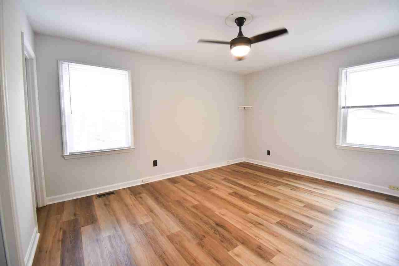 1733 Swann St - Photo 6 of 26
