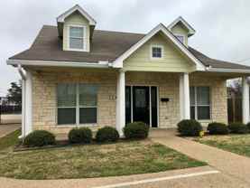 1704 S 18th St - Photo 1 of 1