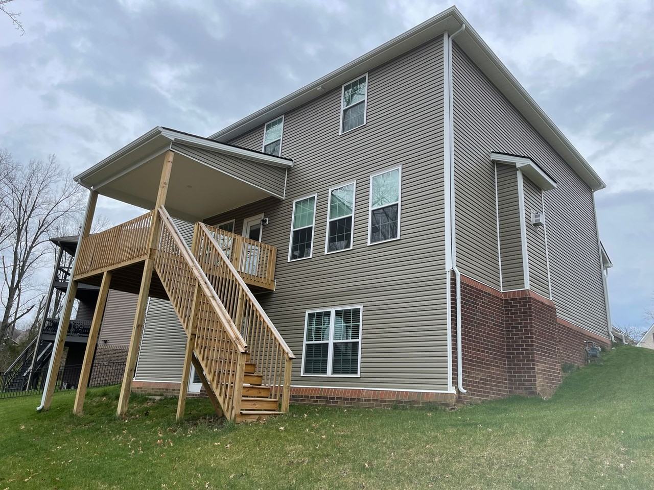 229 Belden Trl - Photo 2 of 23