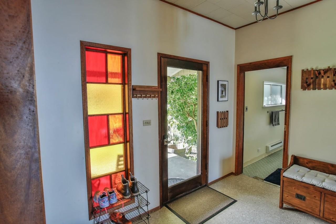 5321 Wilkinson Rd - Photo 3 of 40