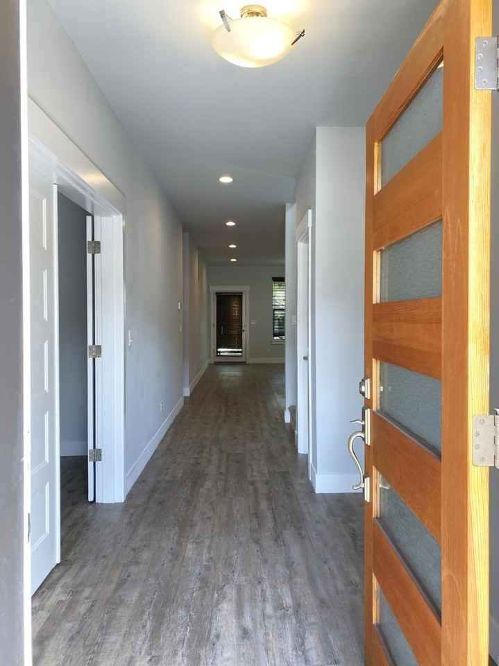 1328 Wasco St - Photo 3 of 41