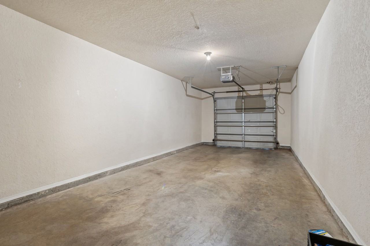 826 Camargo Way #104 - Photo 4 of 20
