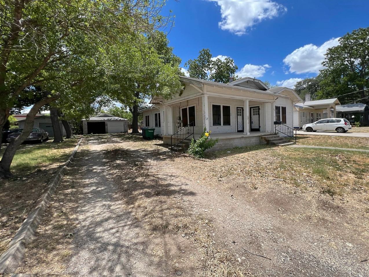 130 E White - Photo 3 of 18