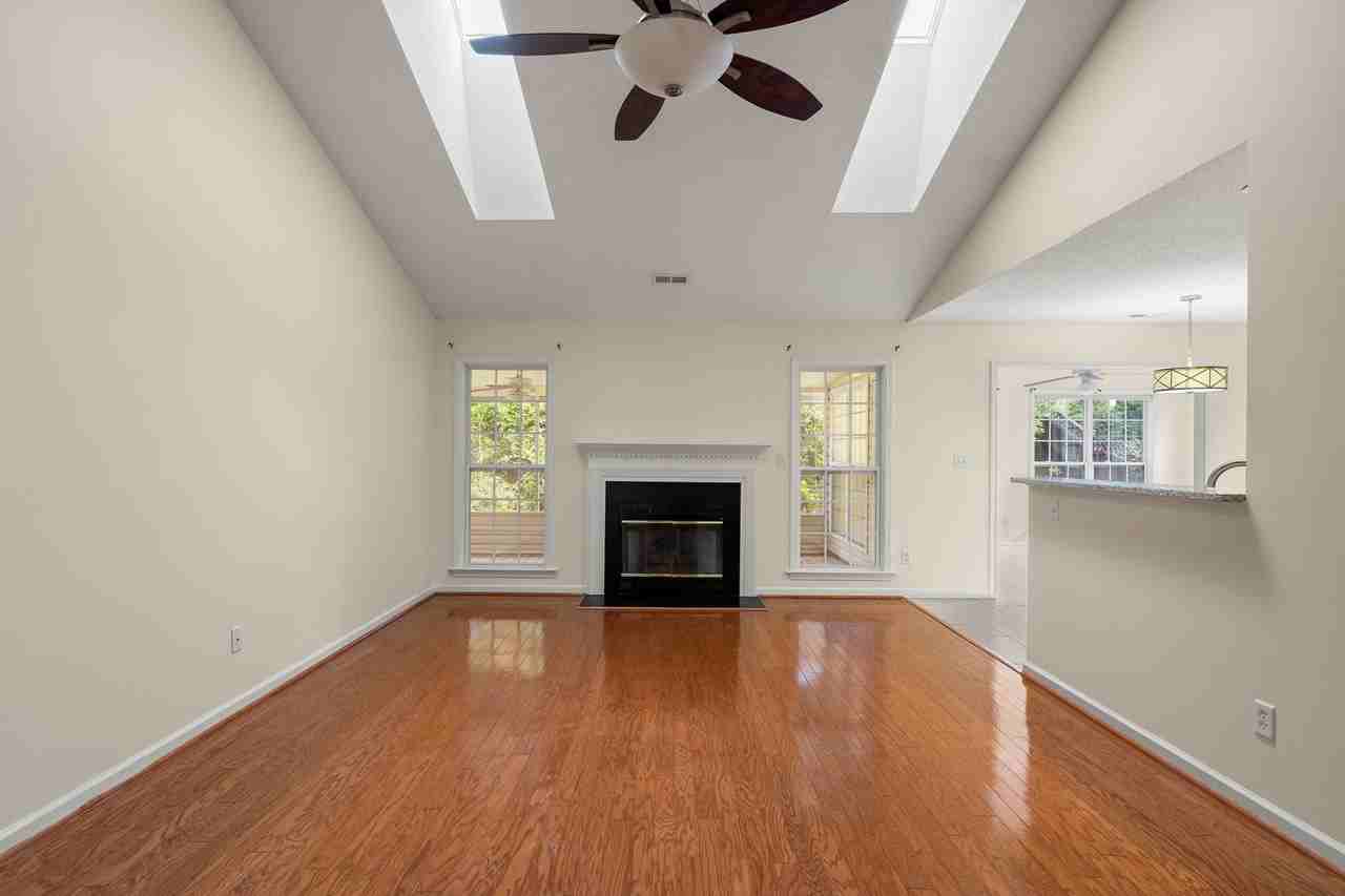 254 Farm Valley Rd - Photo 3 of 20