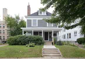 featured image of 1924 Colfax Ave S