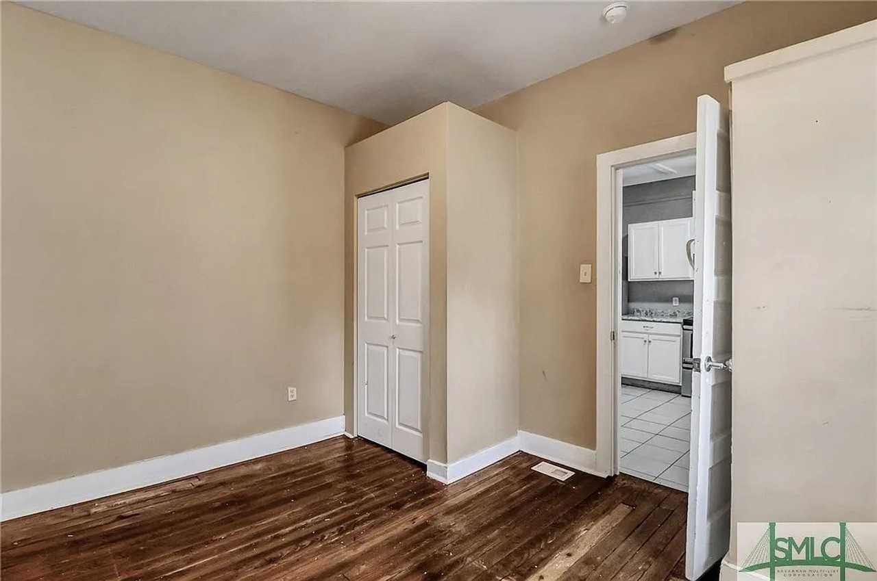 1710 Lennox Ct - Photo 2 of 15