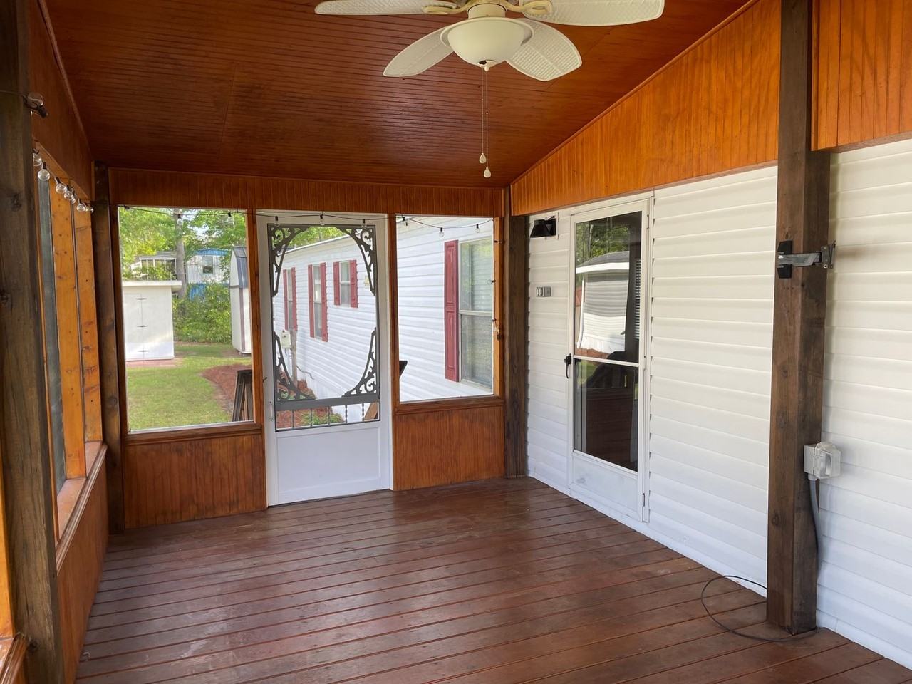 809 Magnolia Dr - Photo 3 of 25