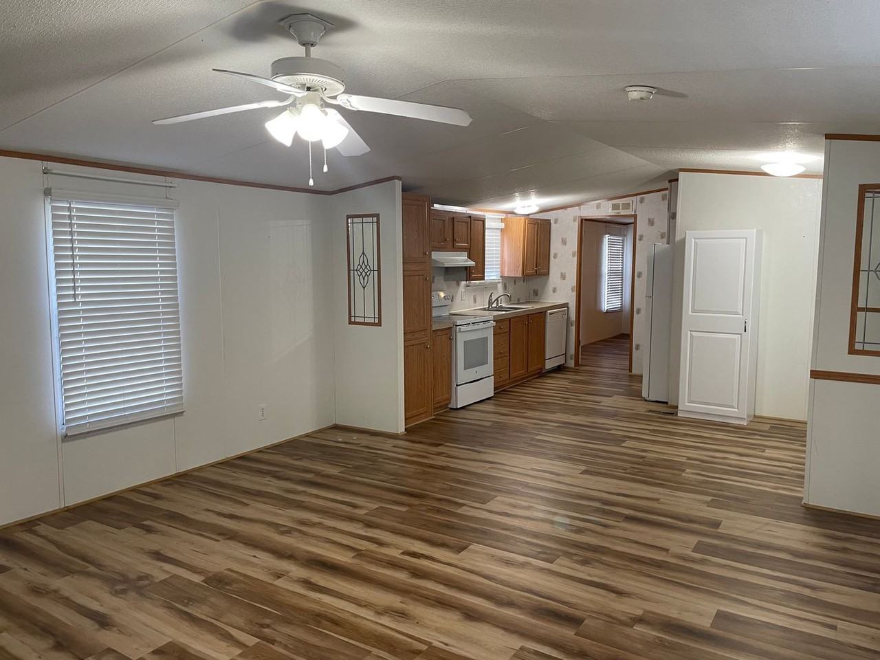 809 Magnolia Dr - Photo 7 of 25