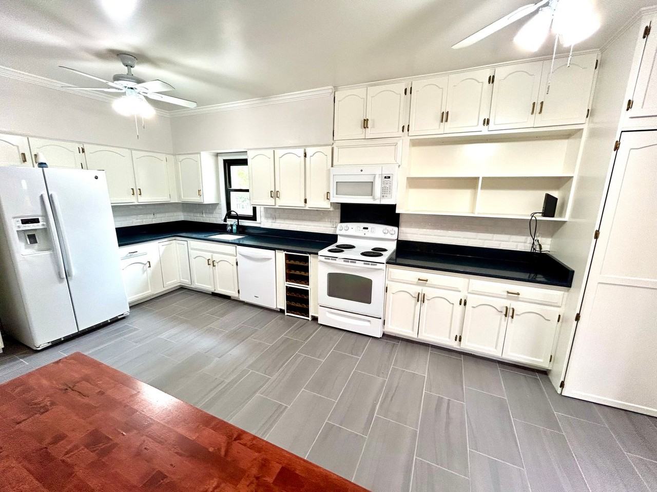 507 Westover Ave - Photo 2 of 24