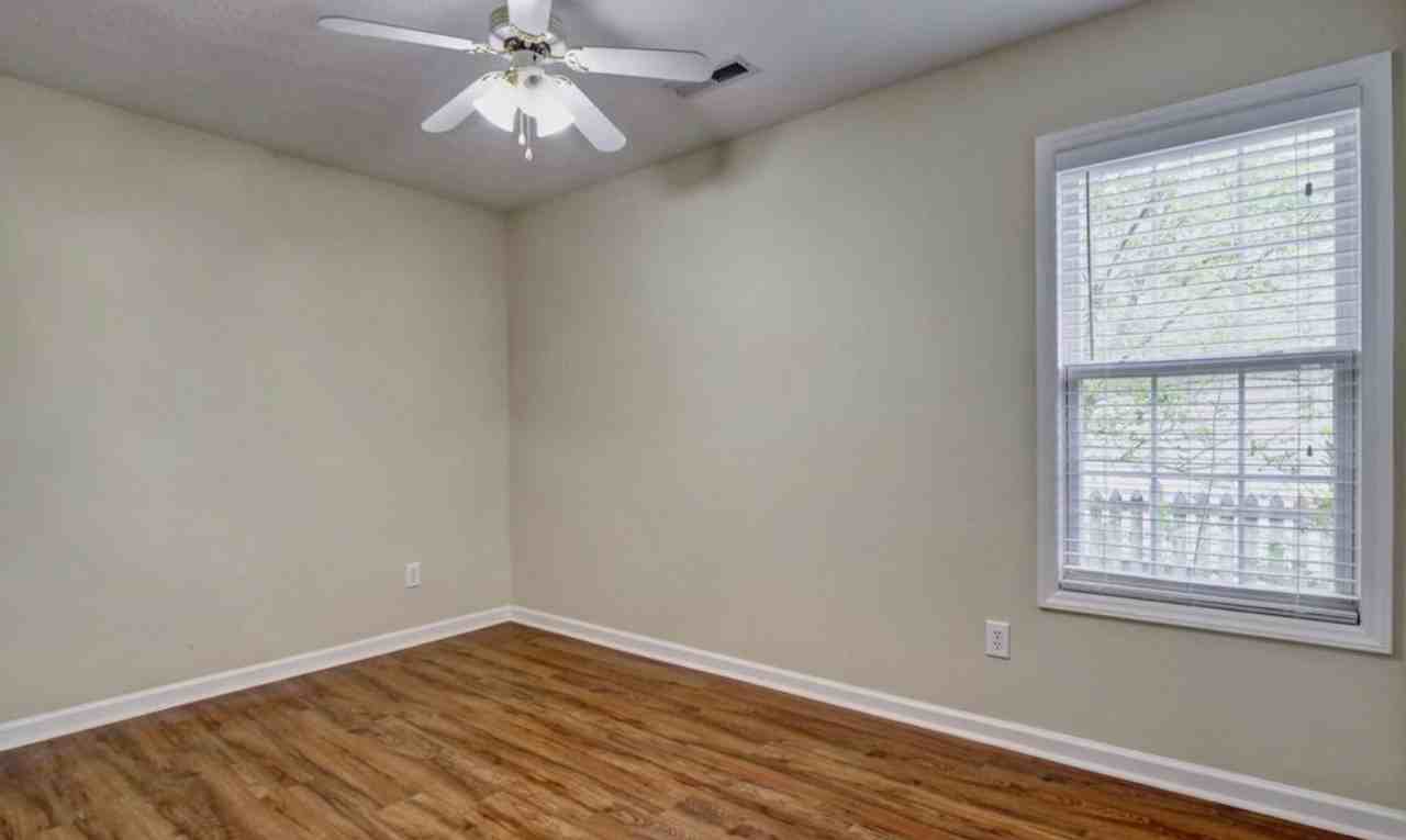 810 Southern Charm Dr - Photo 4 of 19
