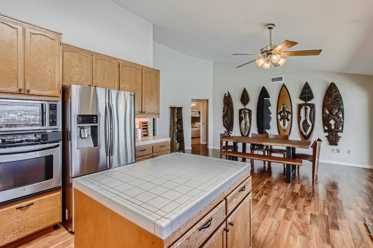 1516 Eagle Gln - Photo 2 of 32