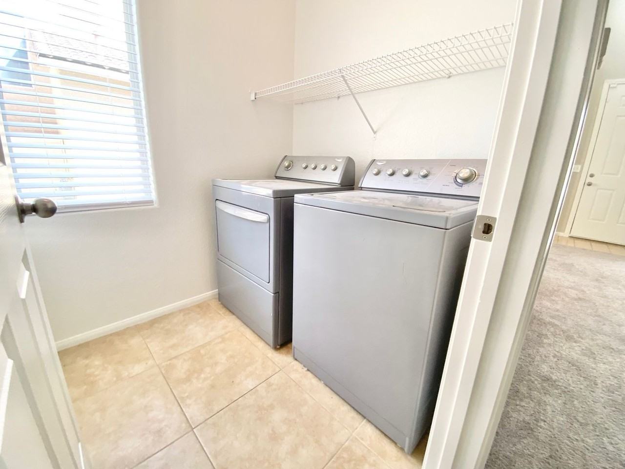 10435 Anacostia St - Photo 7 of 26
