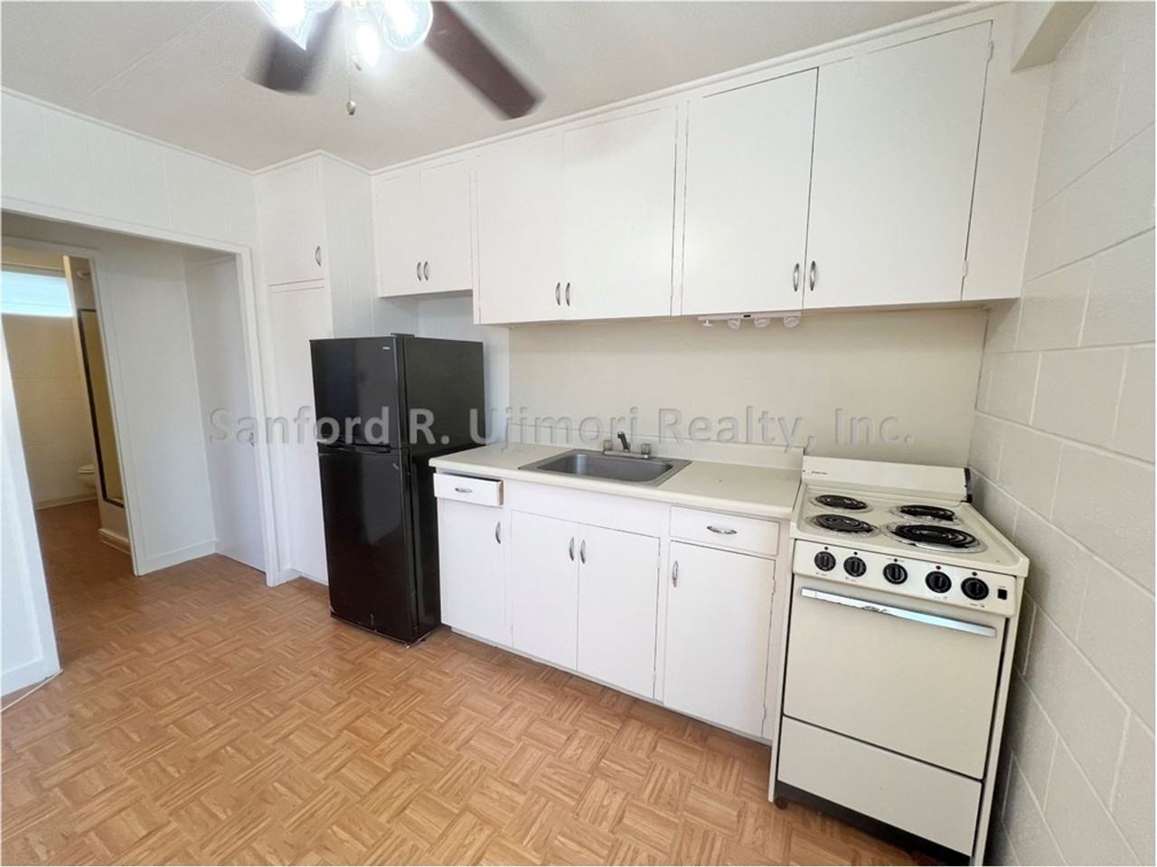 1718 Colburn St - Photo 2 of 7