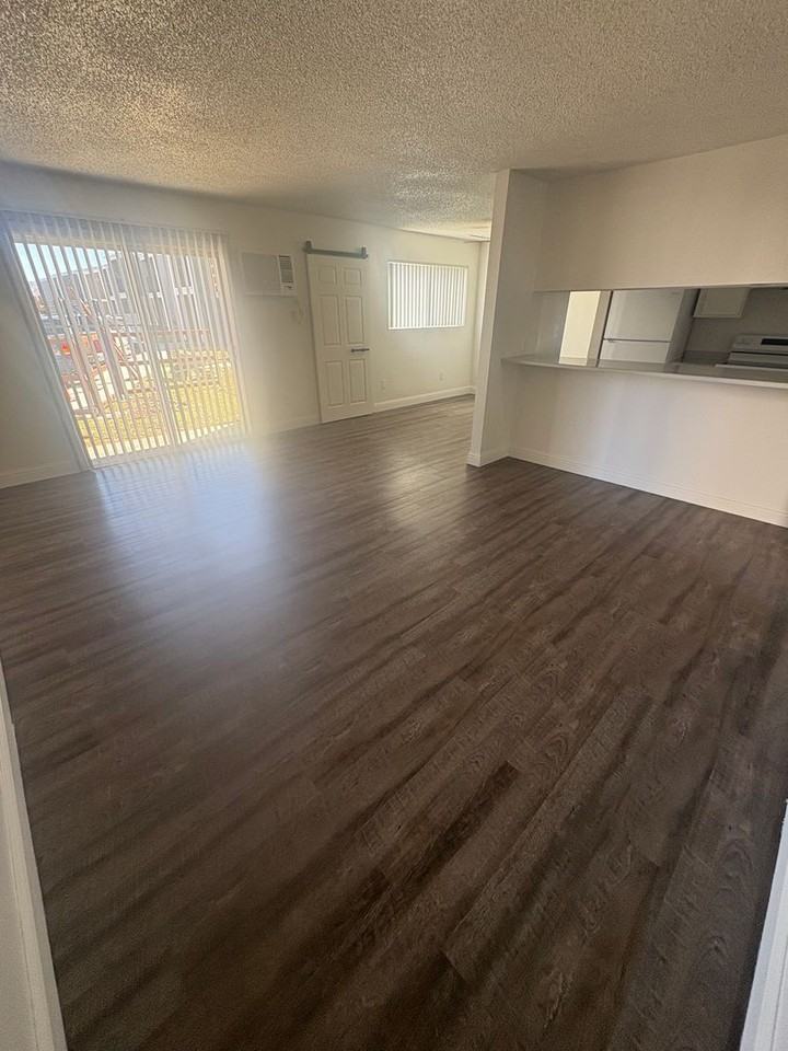 Willowbrook (Pine Reno) - Photo 2 of 23