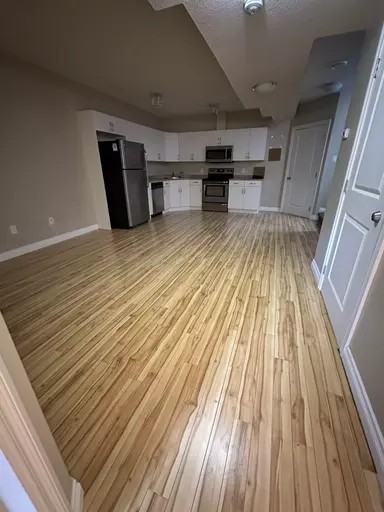 8555 88 St Nw - Photo 2 of 12