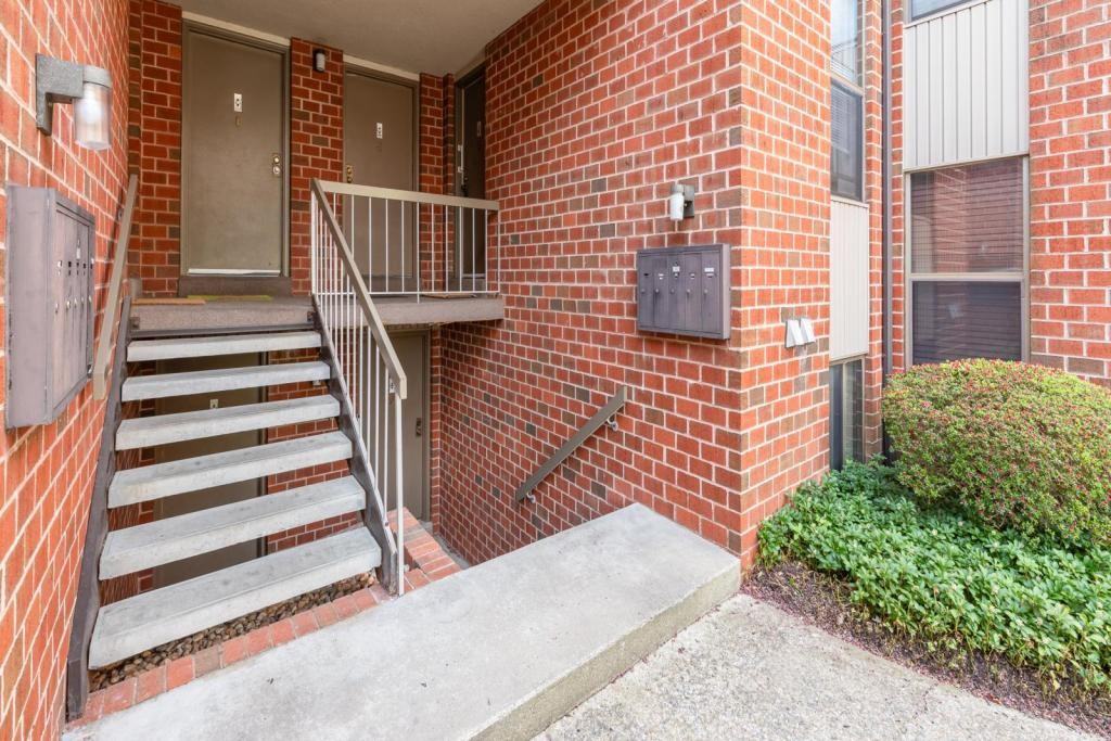 1210 Hampton Hill Ct ##H - Photo 2 of 16