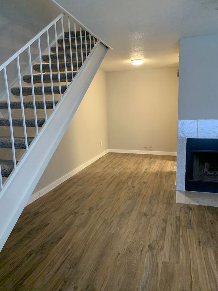 Settlers Cove - Photo 5 of 40