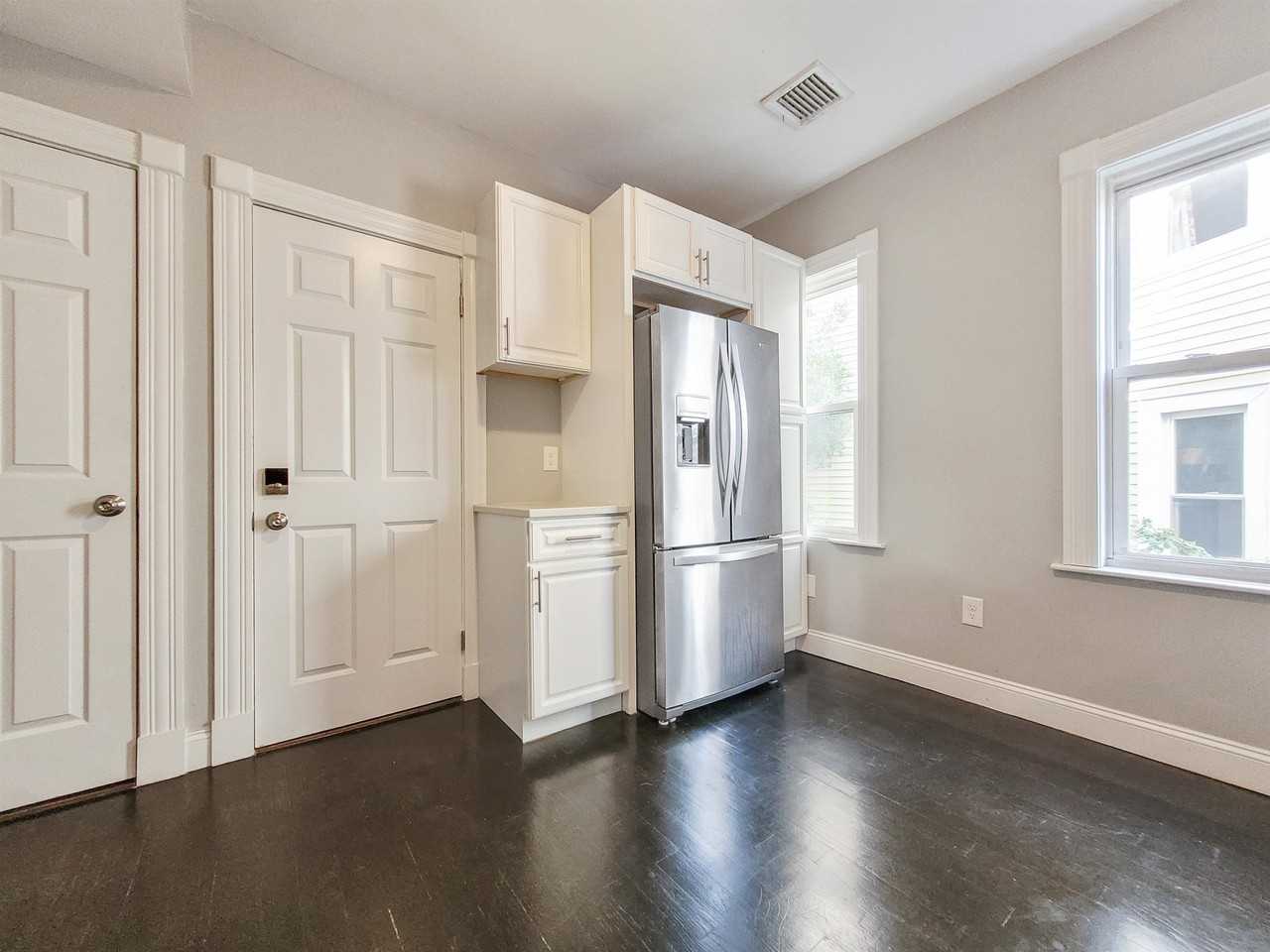 40 Fenton Streetfenton Street #2 - Photo 4 of 10