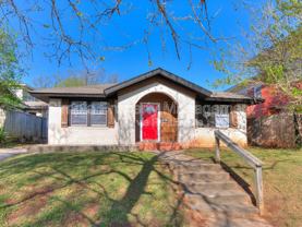 2605 N Robinson Ave - Photo 1 of 1