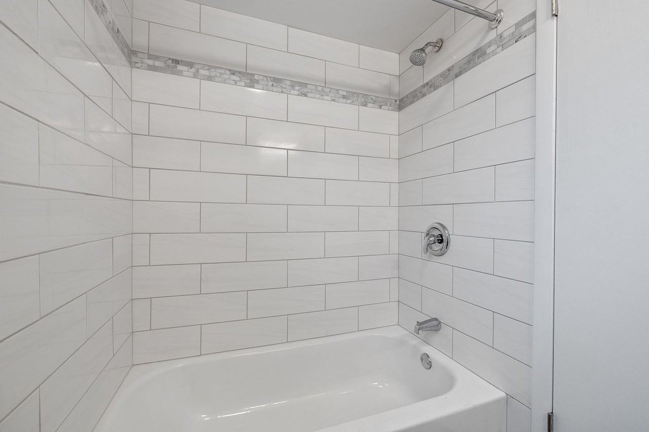 WHEATON COURT, LLC - Photo 7 of 25