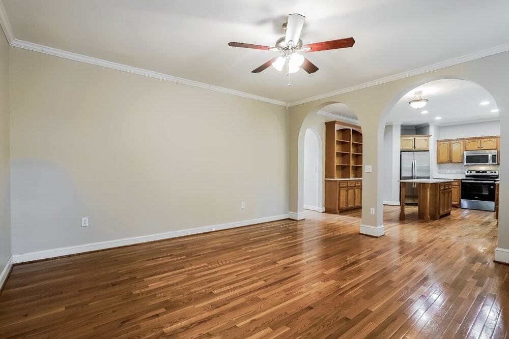 308 Cardinal Crest Ln - Photo 4 of 17