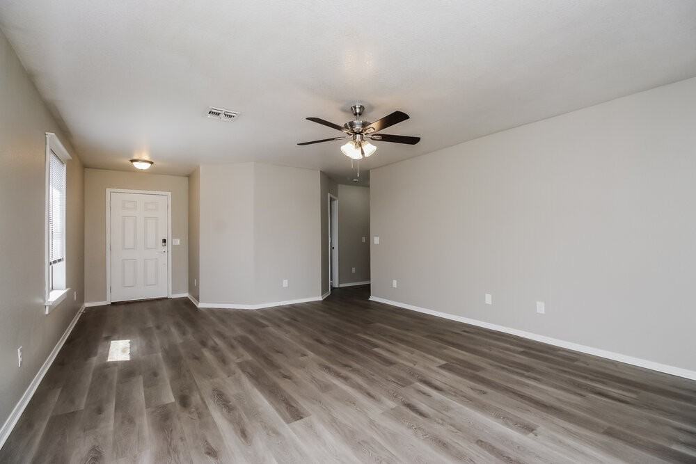 8434 E Natal Cir - Photo 3 of 16