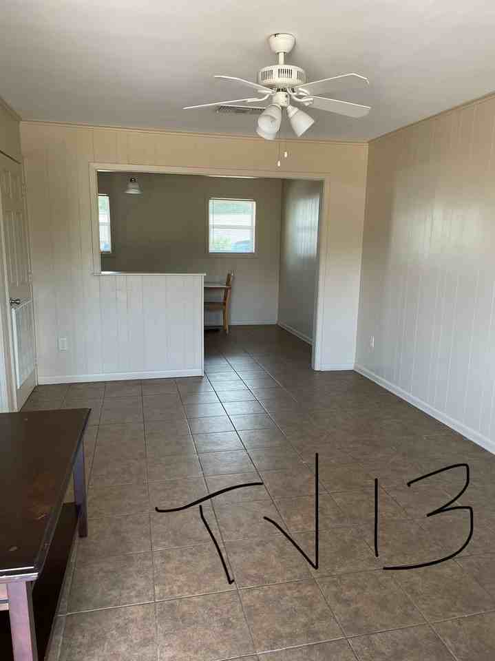606 S Trenton St #18 - Photo 2 of 5