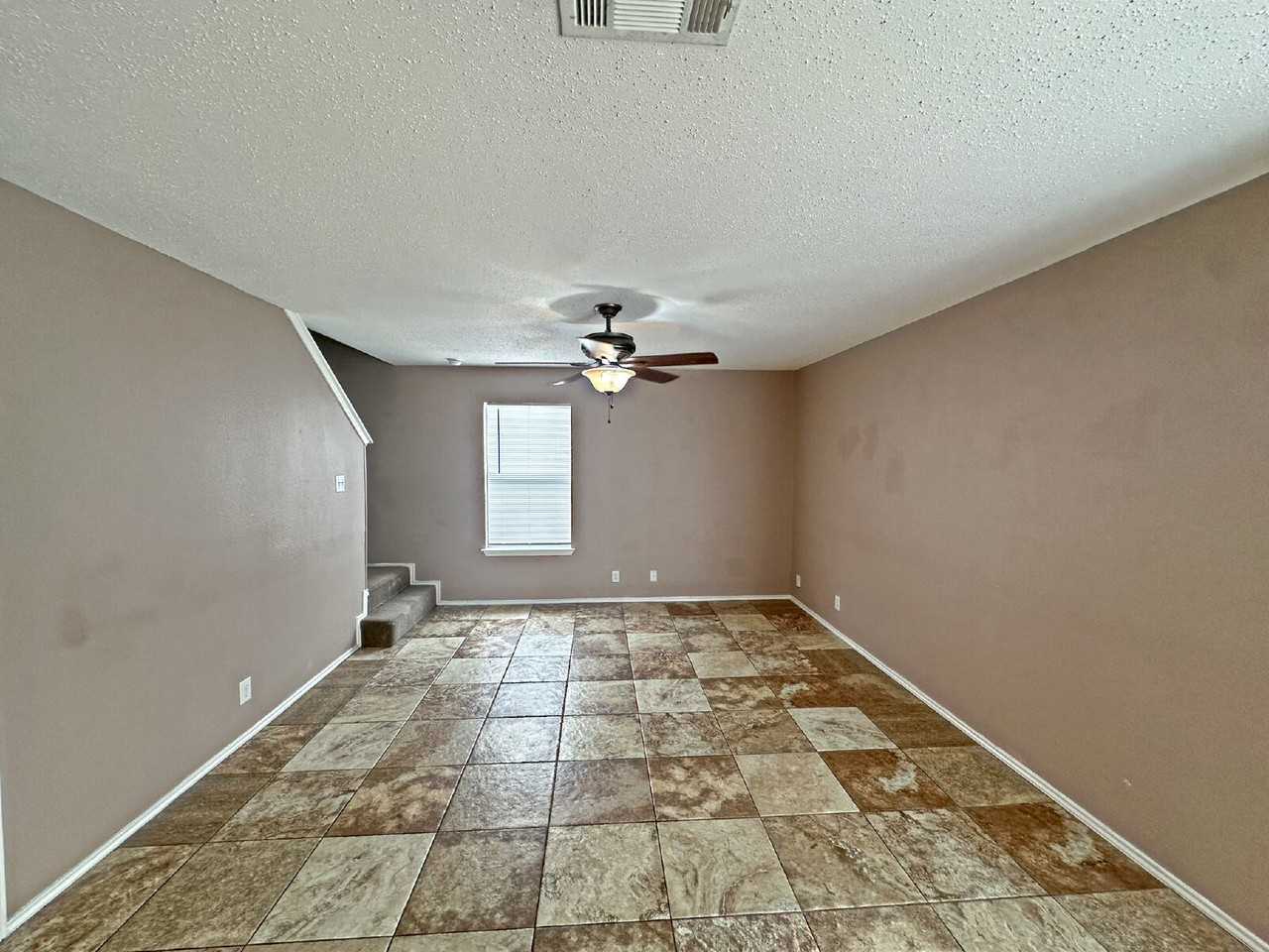 6154 Ashley Spgs - Photo 5 of 20