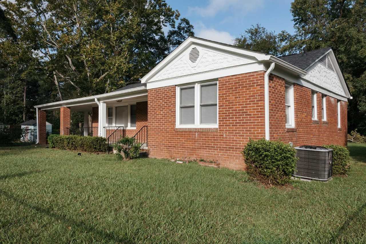 5313 Randall Ave - Photo 7 of 46