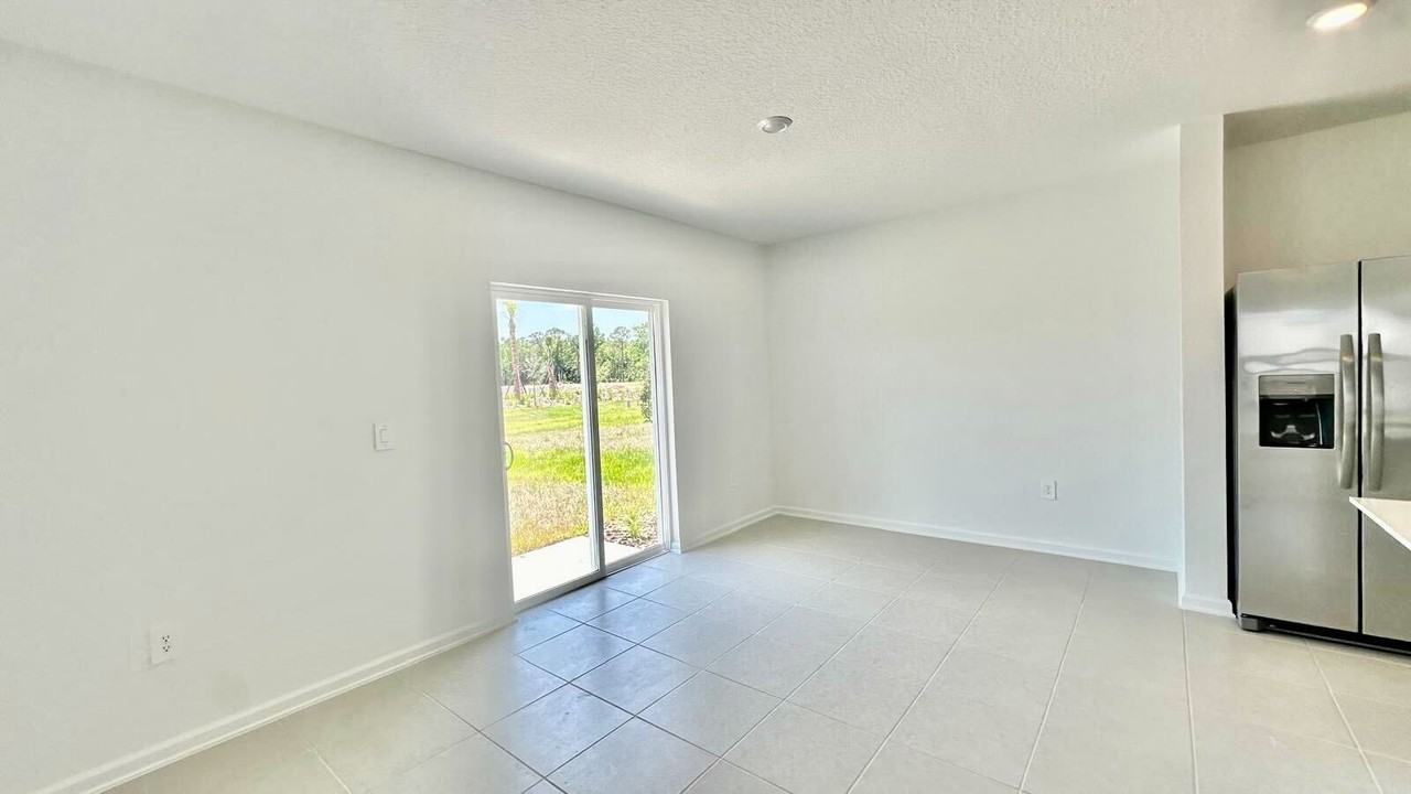 5882 Le Marin Way - Photo 7 of 19