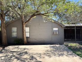 2320 30th St Rear - Photo 1 of 1