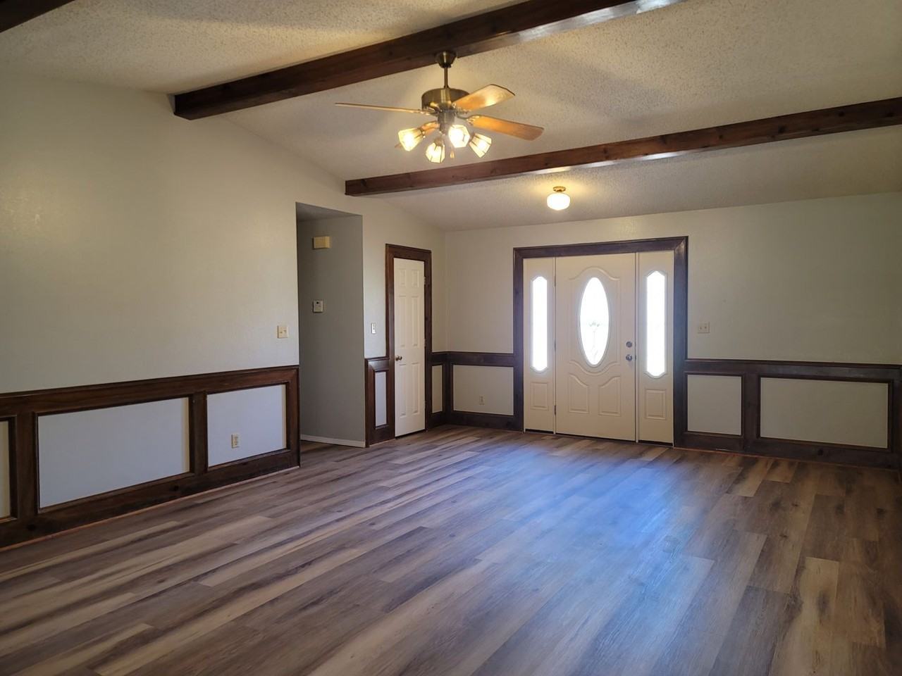 104 S 40th St - Photo 3 of 26