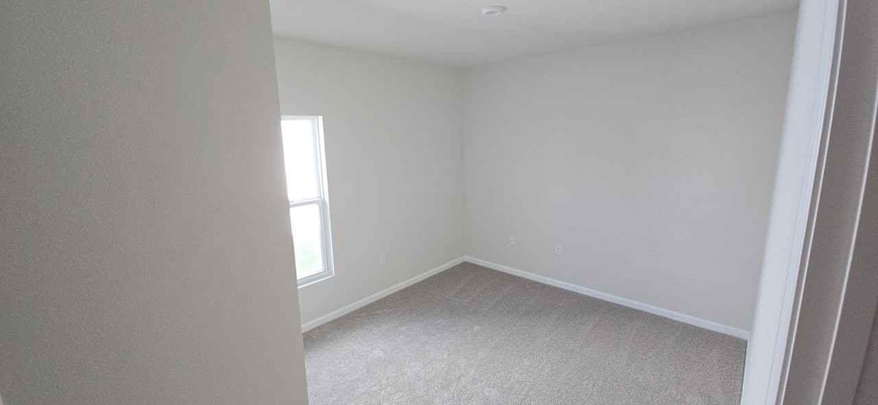 1610 Minnesota Rd - Photo 7 of 31