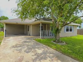 featured image of 3818 Waterfall St